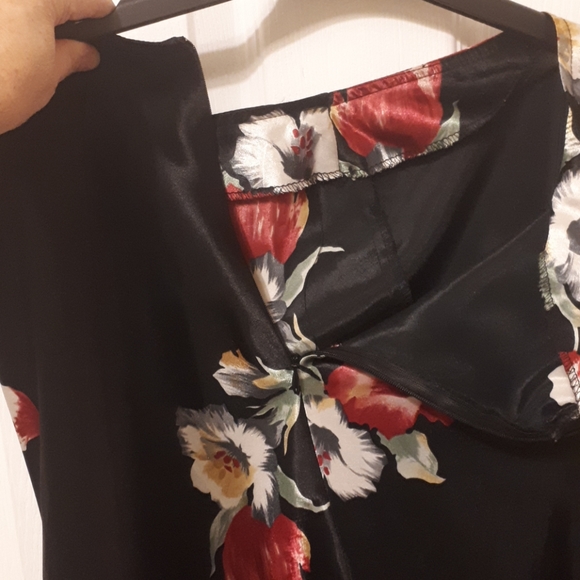 LADIES BEECHERS BROOK BLACK FLORAL SKIRT - Picture 5 of 8